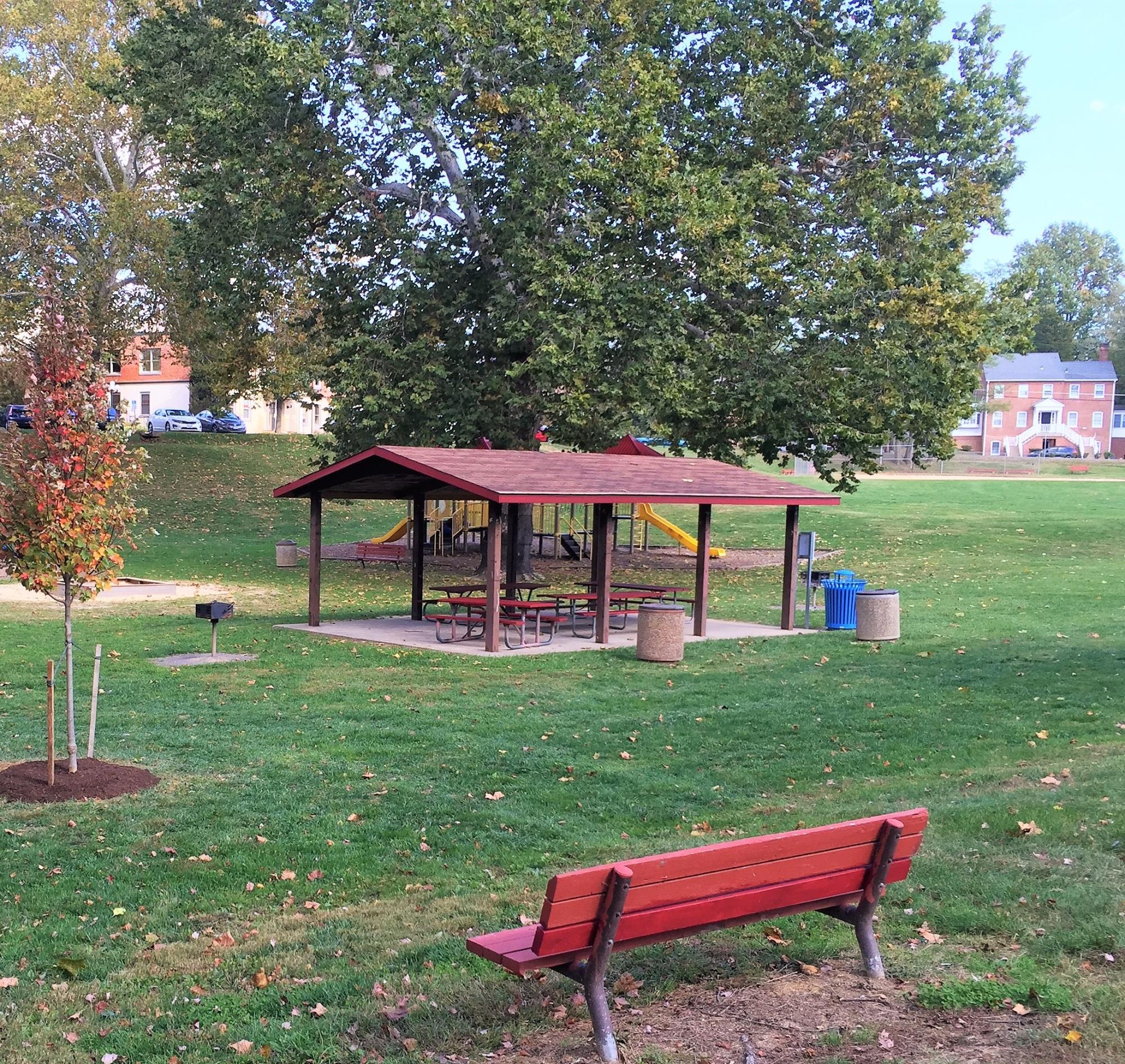 Ratcliffe Park Pavilion