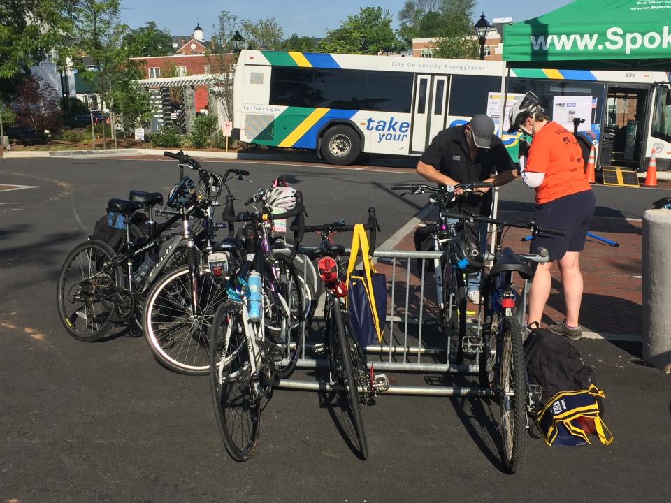 BTWD2017_Cue & Bike rack